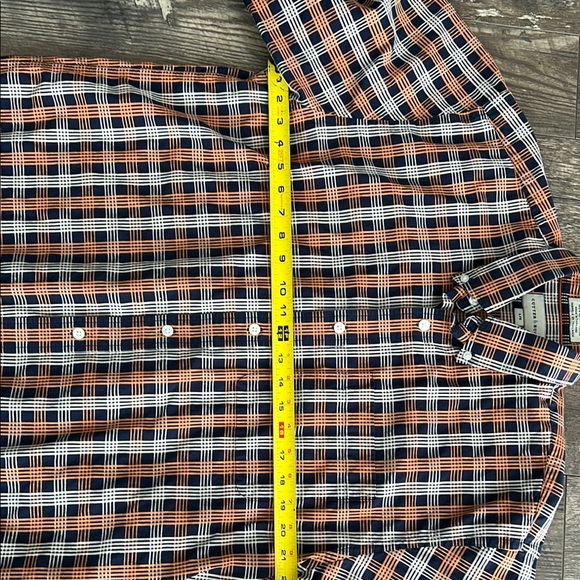 Cutter and Buck Orange and Black Casual Button Down Shirt - Picture 3 of 4